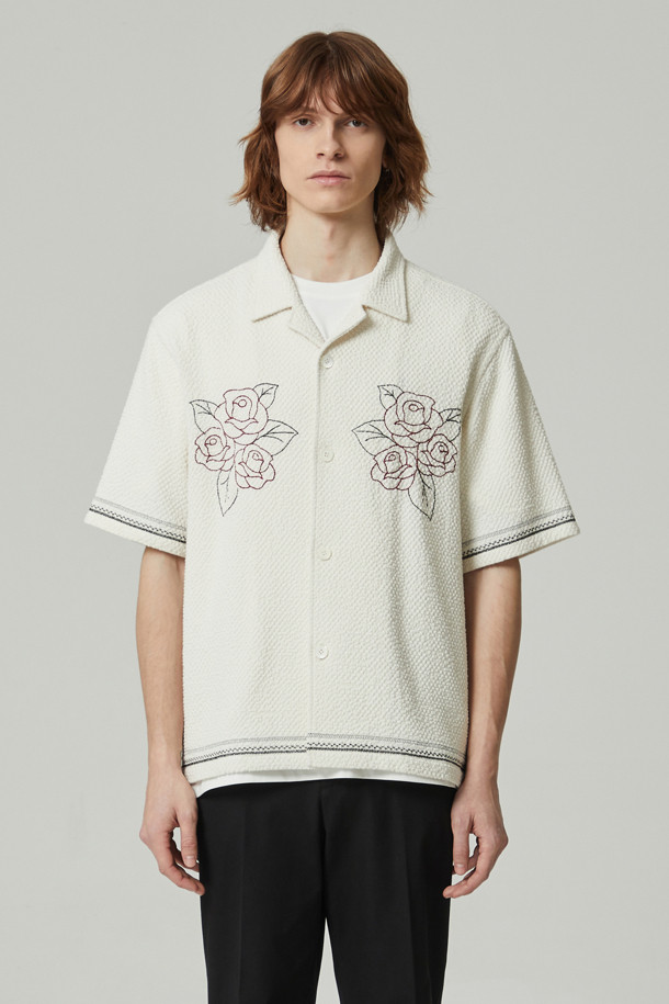 CUSTOMELLOW - 셔츠 - semi-over flower embroidery half shirt