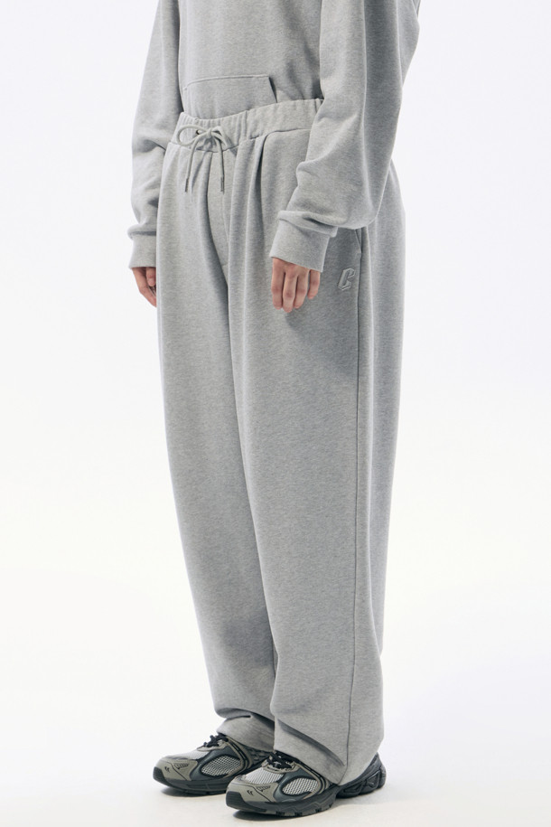 CUSTOMELLOW - 캐주얼팬츠 - Grey Logo Sweat Pants