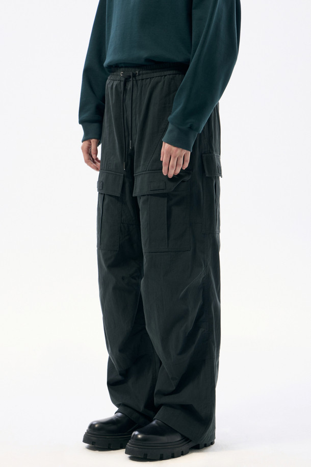 CUSTOMELLOW - 캐주얼팬츠 - Black Cargo Pants