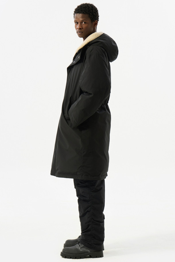 CUSTOMELLOW - 다운/패딩 - Black Fur Collar Long Down Coat