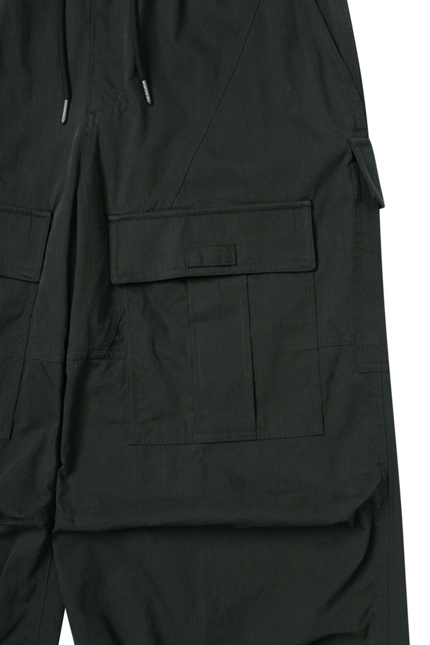 CUSTOMELLOW - 캐주얼팬츠 - Black Cargo Pants