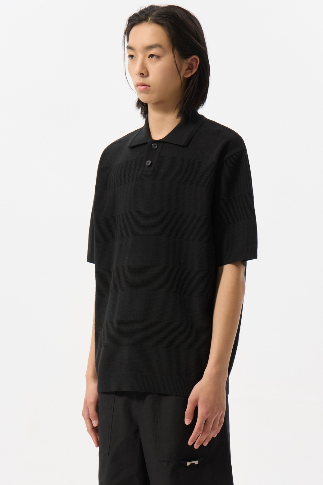 CUSTOMELLOW - 스웨터 - Black Stripes Texture Collar Sweater