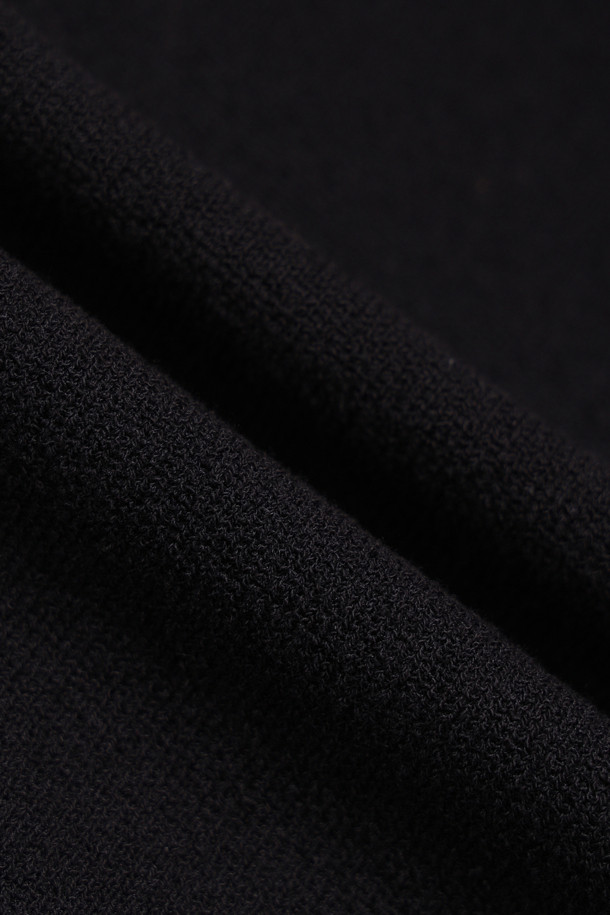 CUSTOMELLOW - 스웨터 - Black Soft Half Sleeve Cardigan