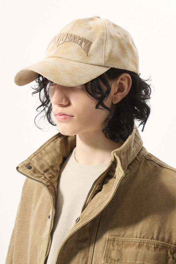 CUSTOMELLOW - 모자 - Beige Graphic Embroidery Cap