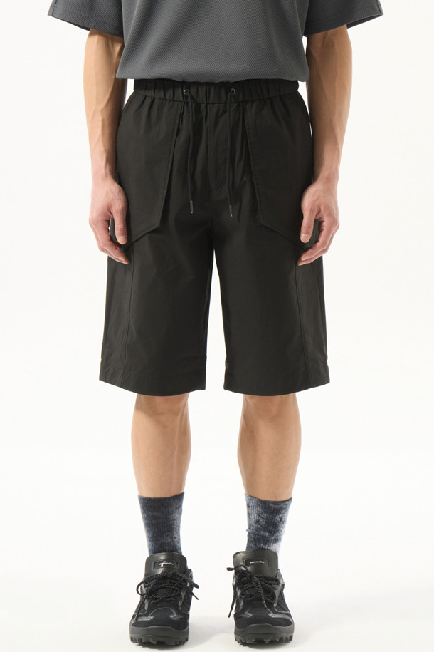 CUSTOMELLOW - 하프팬츠 - Black Bermuda Shorts