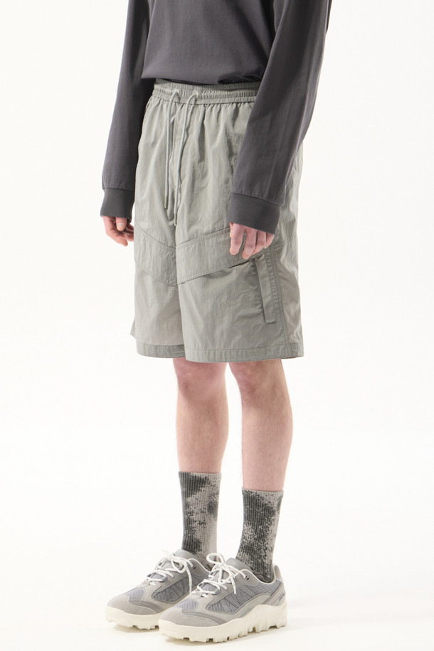 CUSTOMELLOW - 하프팬츠 - Grey Curved Line Shorts