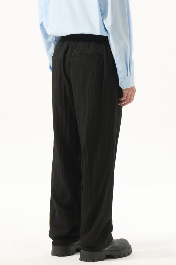 CUSTOMELLOW - 캐주얼팬츠 - Black Wide Fit Rayon Pants