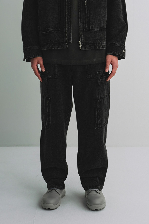 CUSTOMELLOW - 캐주얼팬츠 - Black Double Pocket Jeans