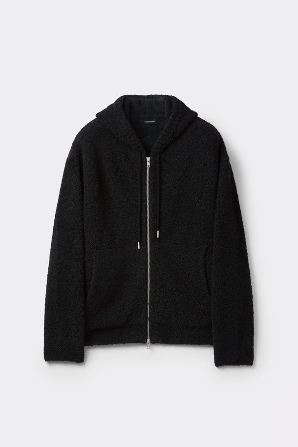 블랙 클라우드 후드 집업 가디건은 가을, 겨울 시즌의 캐주얼 스타일을 위한 남성 의류입니다. 부드러운 촉감의 웨이브 부클사를 사용하여 제작되었으며, 3GG 두께감으로 보온성을 높였습니다. 릴랙스핏으로 편안한 착용감을 제공하며, 캥거루 포켓과 2-Way 집업 디테일로 실용성을 더했습니다. 무지 디자인에 후드 네크라인으로 스포티한 느낌을 더하여 미니멀하고 클래식한 스타일을 연출하기 좋습니다. 폴리에스테르, 나일론, 아크릴, 울, 폴리우레탄 혼방의 고급 소재를 사용하여 제작되었습니다.
