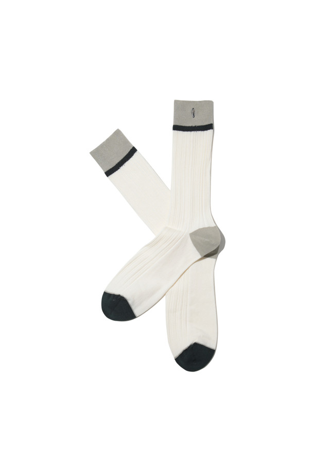 CUSTOMELLOW - 양말 - Ivory Embroidery Socks