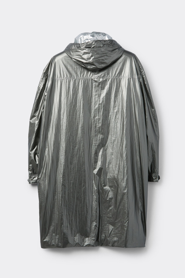 실버 4way 후드 재킷은 남성용 점퍼로, 봄, 가을 간절기에 활용하기 좋은 아이템입니다. 캐주얼, 스포티, 미니멀 스타일을 모두 소화할 수 있으며, 여행룩, 산책룩에 적합합니다. 가볍고 얇은 나일론 소재로 제작되어 편안한 착용감을 제공하며, 오버핏으로 트렌디한 스타일을 연출합니다. 탈부착 후드, 허리 스트링, 4way 변형, 밑단 폴딩 기능으로 다양한 스타일을 연출할 수 있으며, 사이즈 조절 기능이 있어 실용적입니다.
