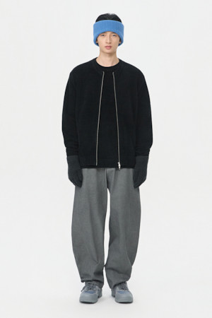 Black Chenille Round Zip Cardigan