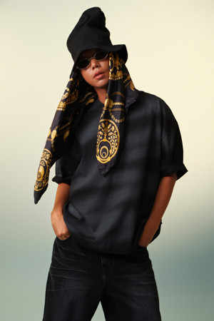 Black Print Half Sleeve T-shirt