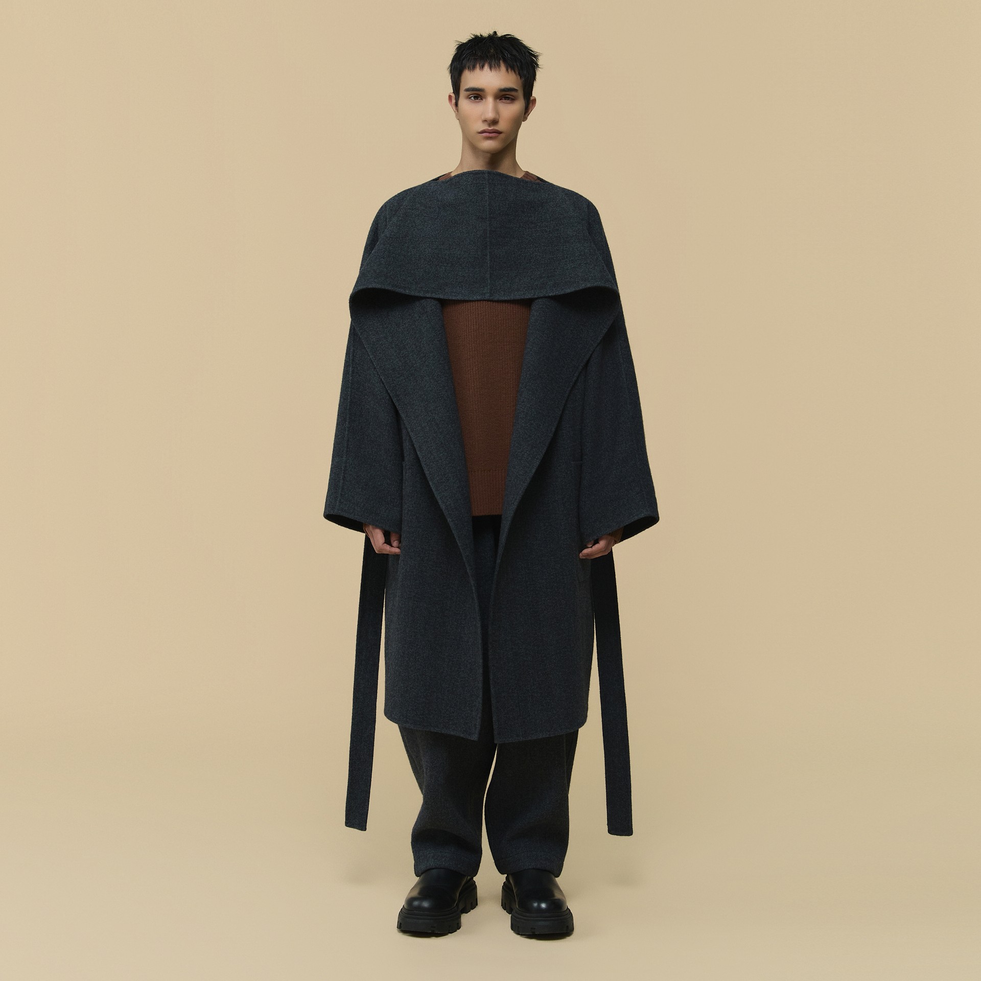 MUSINSA | CUSTOMELLOW [HED MAYNER] Grey Back Slit Robe Coat 