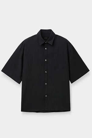 Black Oversized Pleats Half Shirt