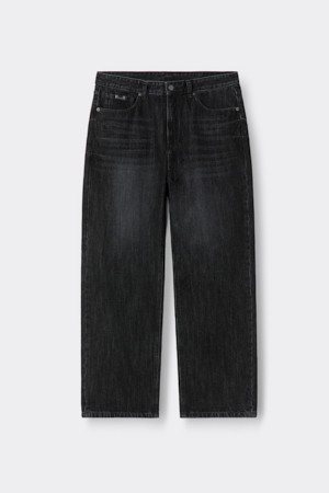 Black Straight Fit Jeans