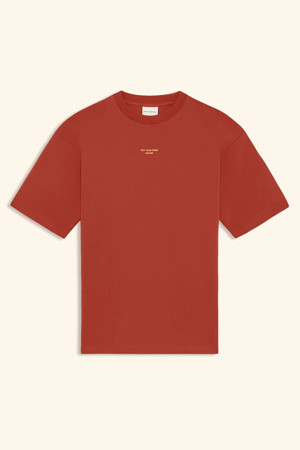 Le T-shirt Slogan Classique