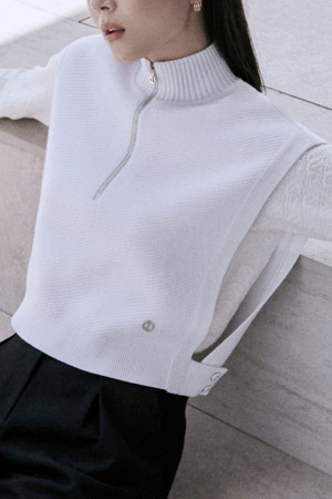 CASHMERE KNIT BIB