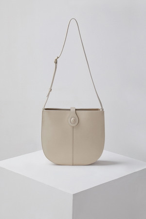 Oval hobo bag(Letter)	