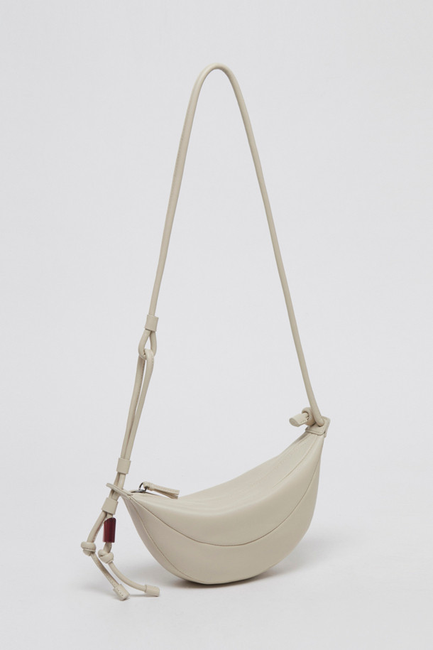 Archivépke -  - Small fling bag(Cream)