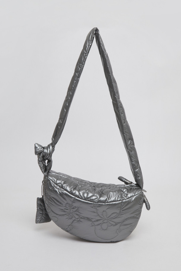 Archivépke -  - [EXCLUSIVE] Puffy fling bag(Shine gray)