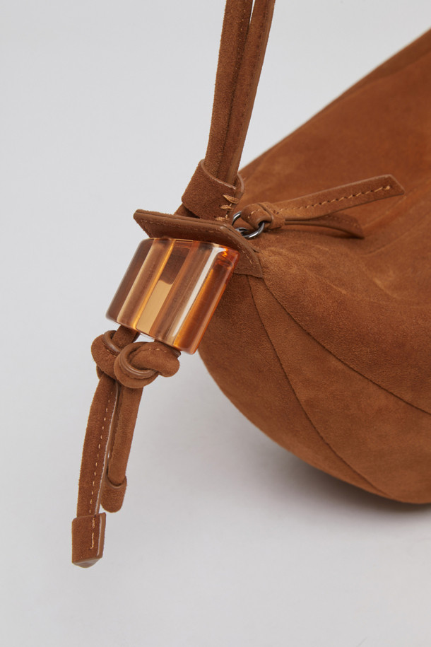 Archivépke -  - [EXCLUSIVE] Fling bag(Suede caramel)