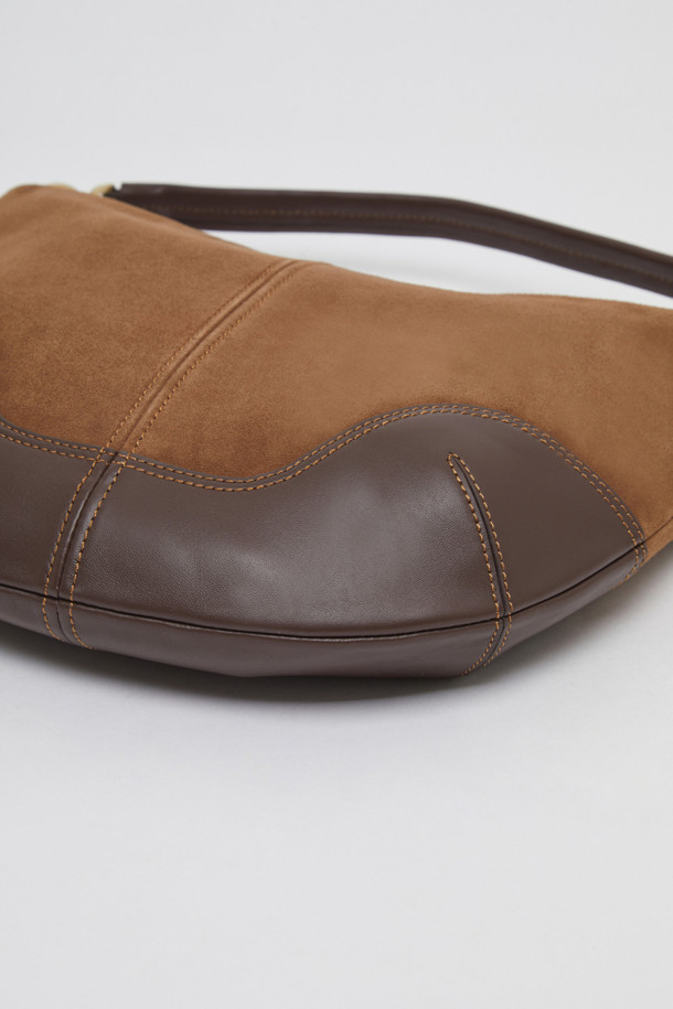 Archivépke -  - Tondo hobo bag(Suede brown)