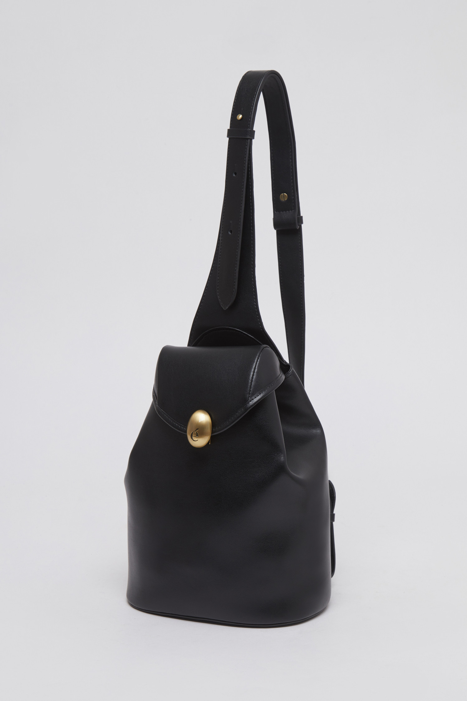 【ARCHIVEPKE】EGG SHOULDER BAG ARCHIVEPKE Shoulder bag Korea egg bag | eBay