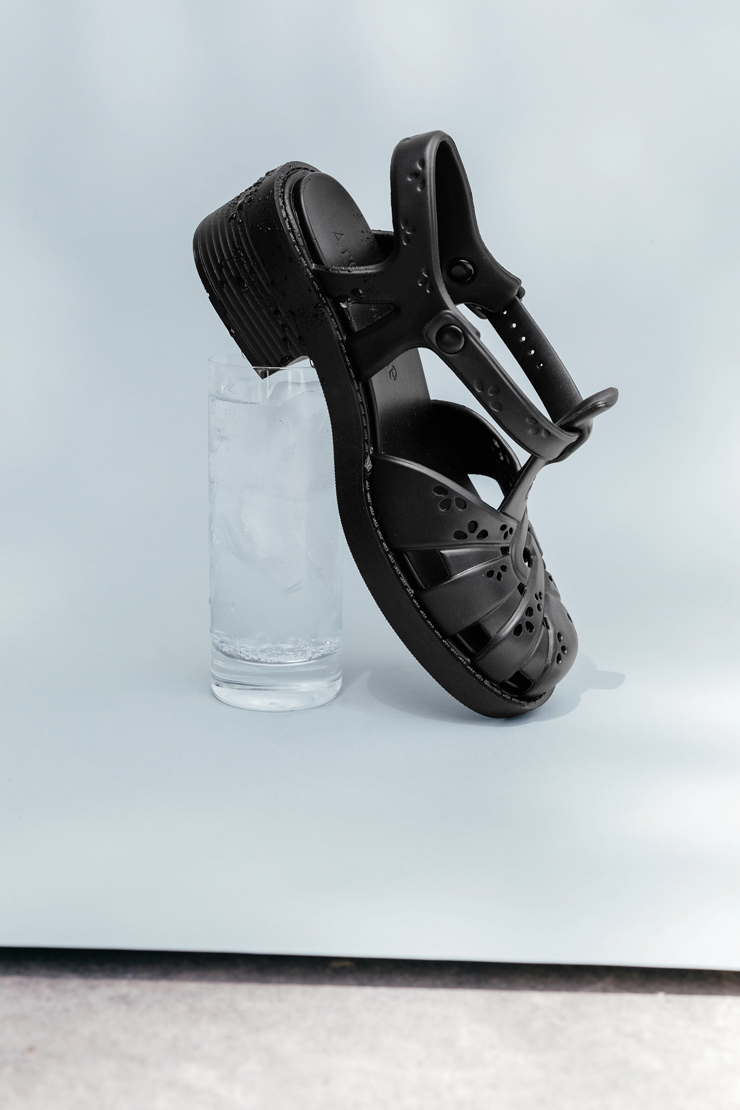 Puffy rubber sandal(Deep sleep)_Archivépke