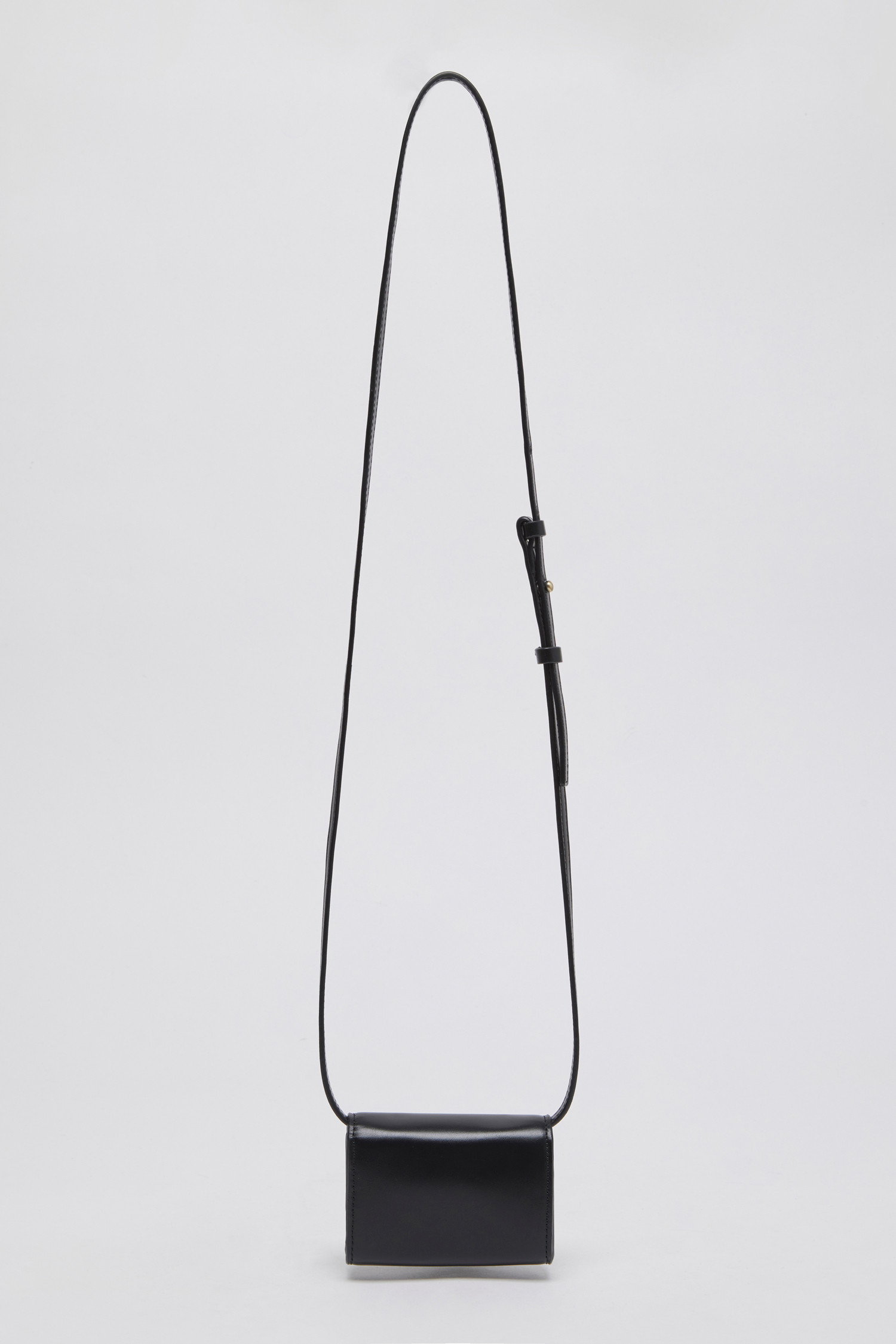 カードウォレットバッグ人気【Archivepke】Oval card bag カードウォレットバッグ人気【Archivepke】Oval card bag