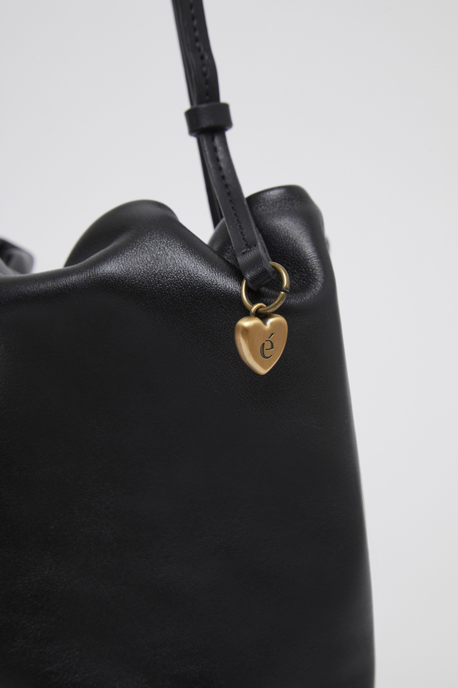 【ARCHIVEPKE】BELL BONNY BAG Archivépke] Bell bonny bag(Deep sleep)