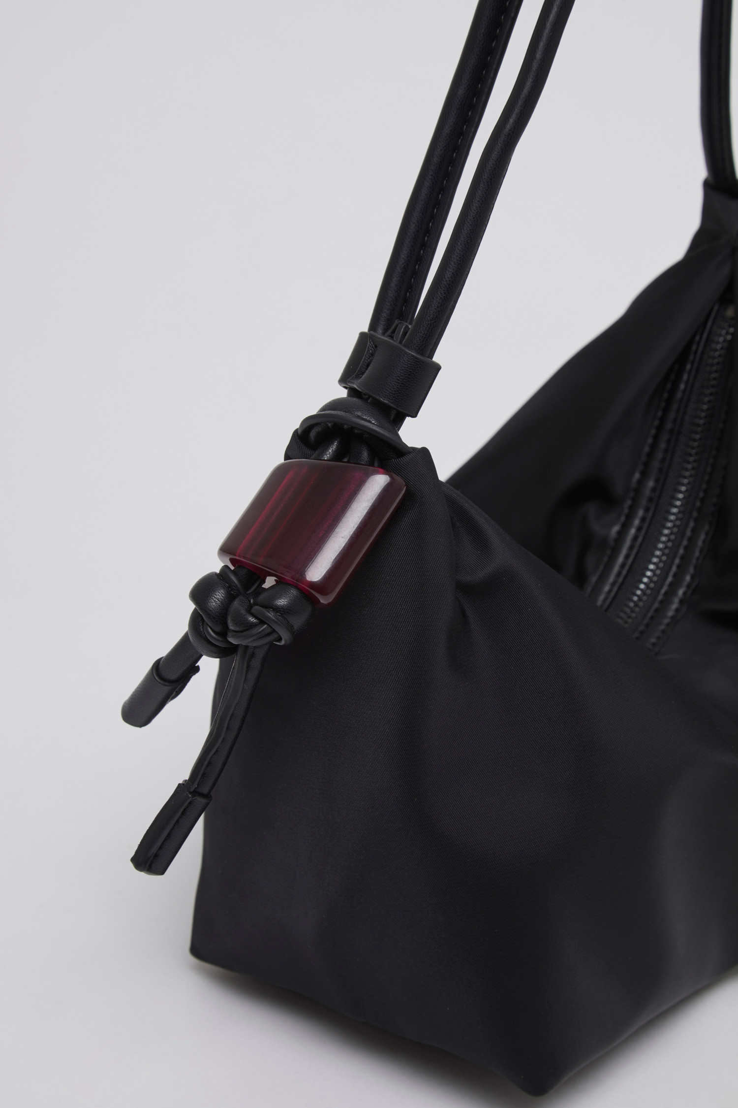 OVBAX24116BLK_LZ4.jpg