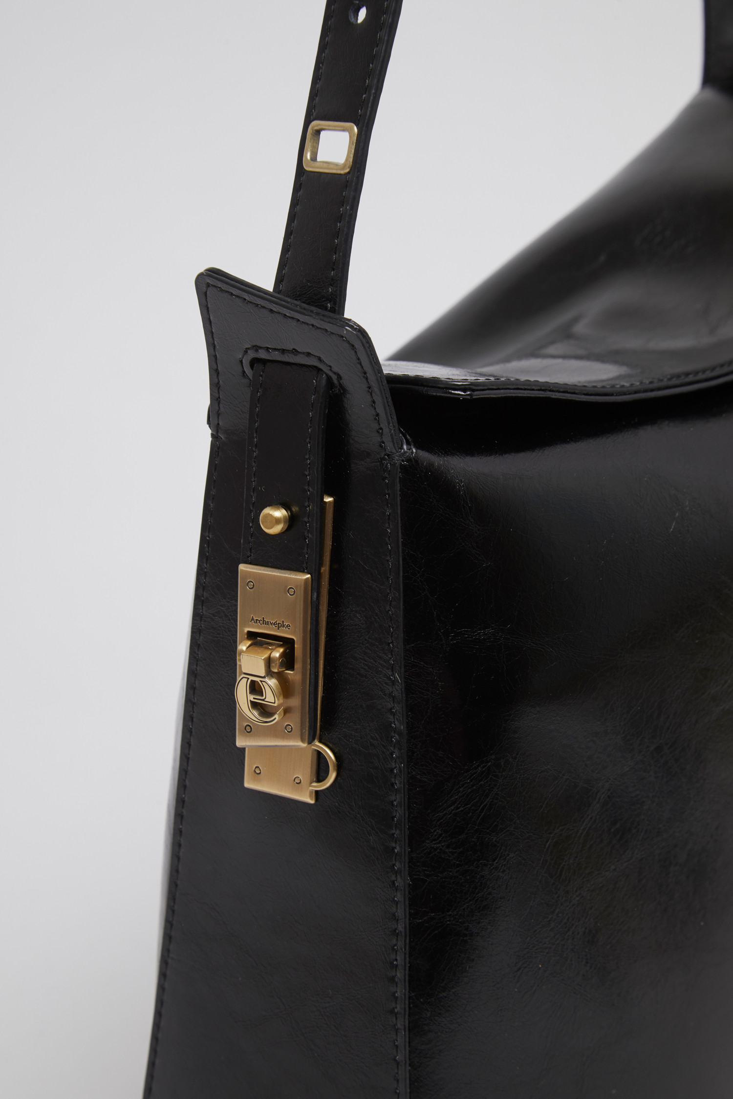 Archivépke] Large clip fold bag(Deep sleep)