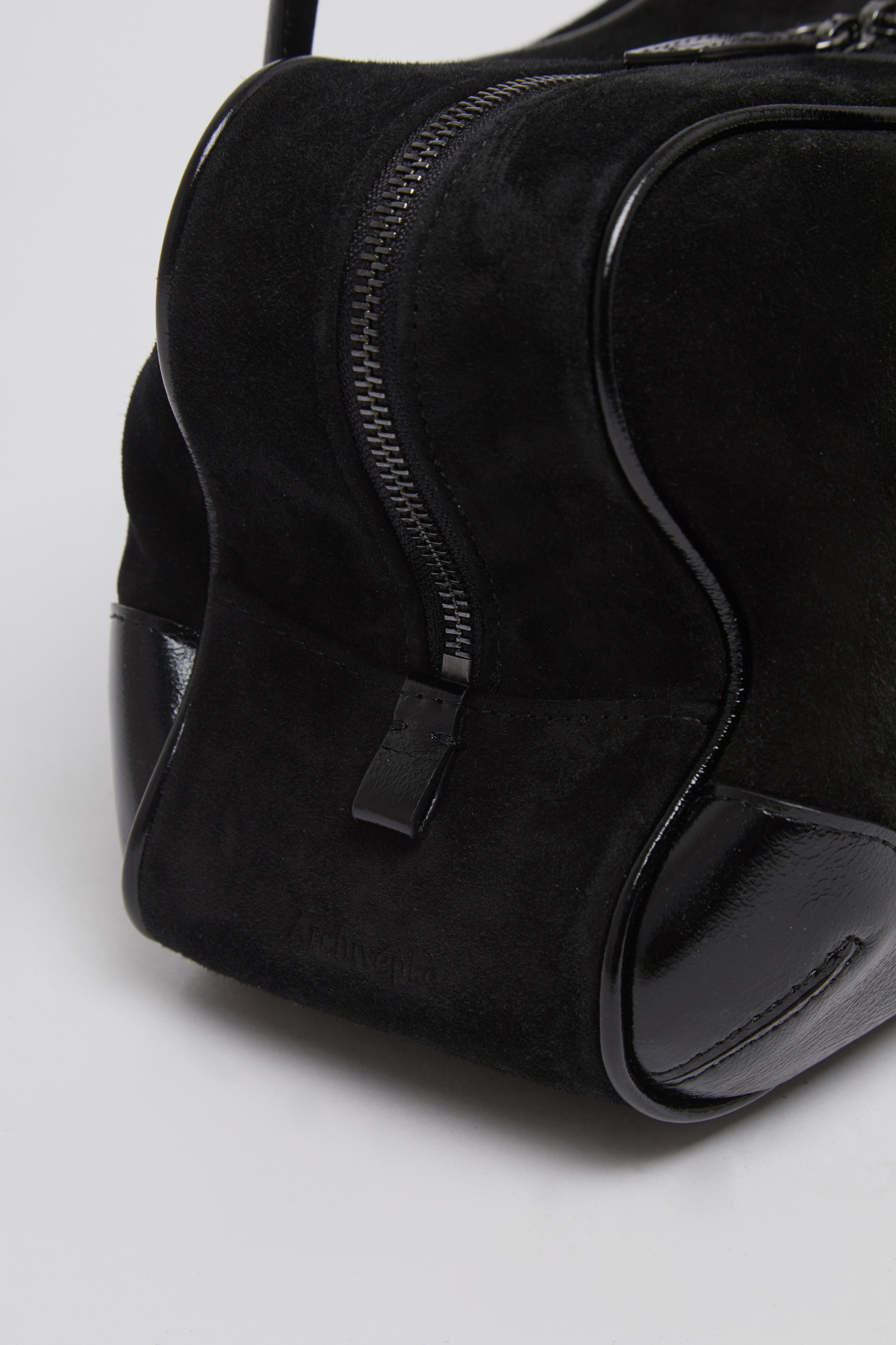 Tondo boston bag(Suede black)_Archivépke