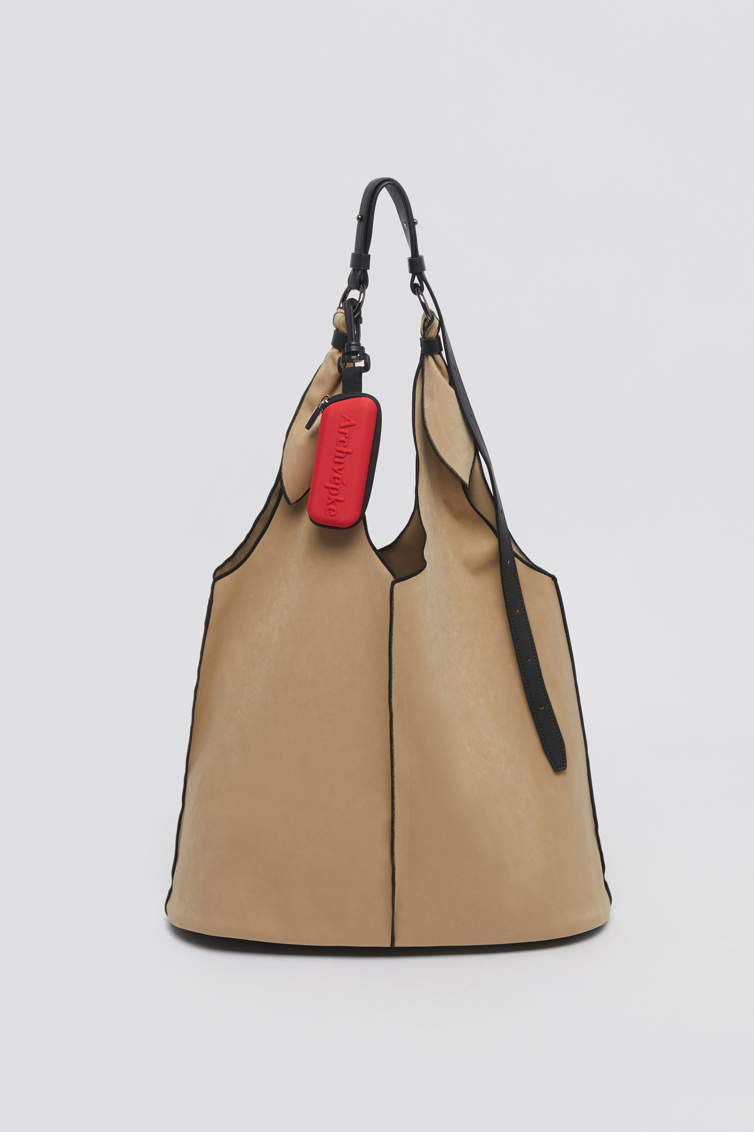 Flow bag(Beige)_Archivépke