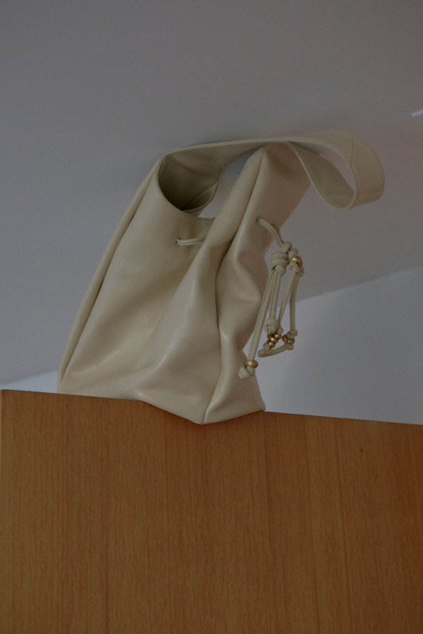 Archivépke - 숄더백 - Gem bucket bag(Coconut milk)