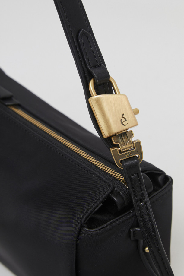 Archivépke -  - [EXCLUSIVE] Luv lock toast bag(Nylon black)