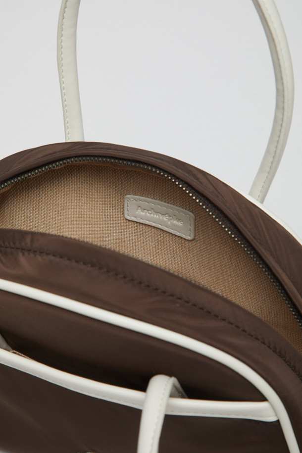 상품 슬라이드 이미지 1