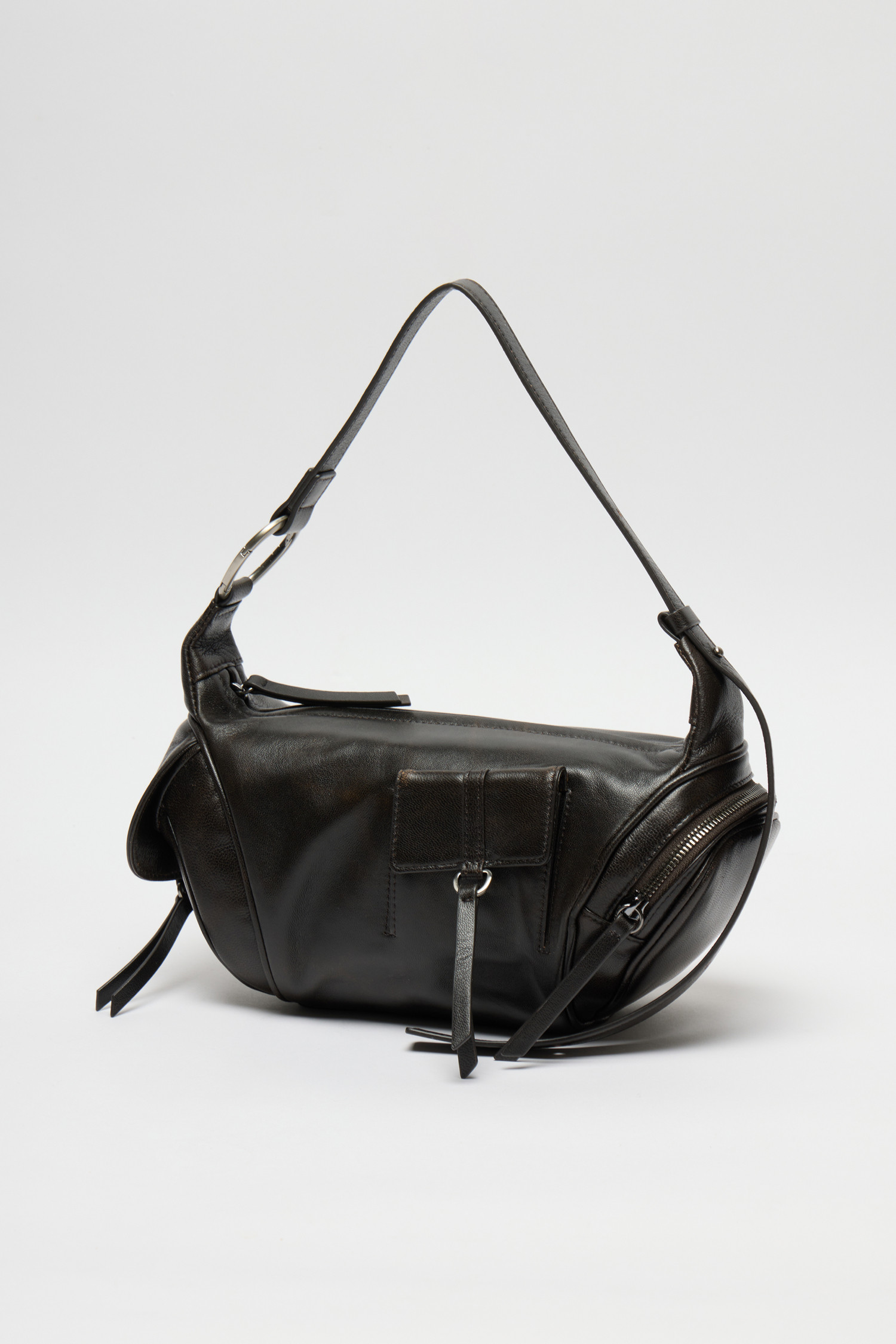 ★2024SS新作★WOOALONG★Nylon padding barrel bag ☆2024SS新作☆WOOALONG☆Nylon padding barrel bag (WOOALONG