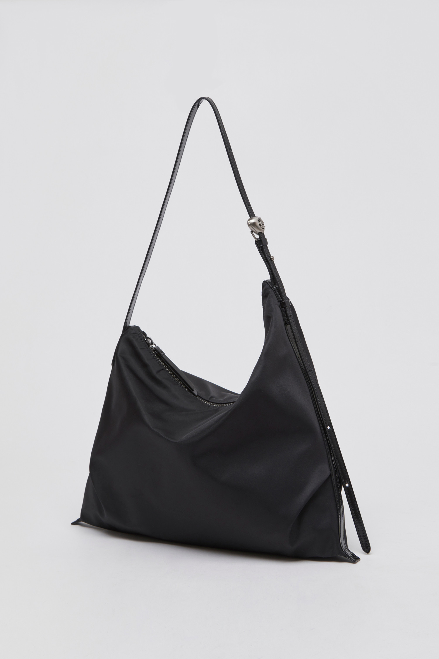 OVBAX25103BLK_LZ2.jpg