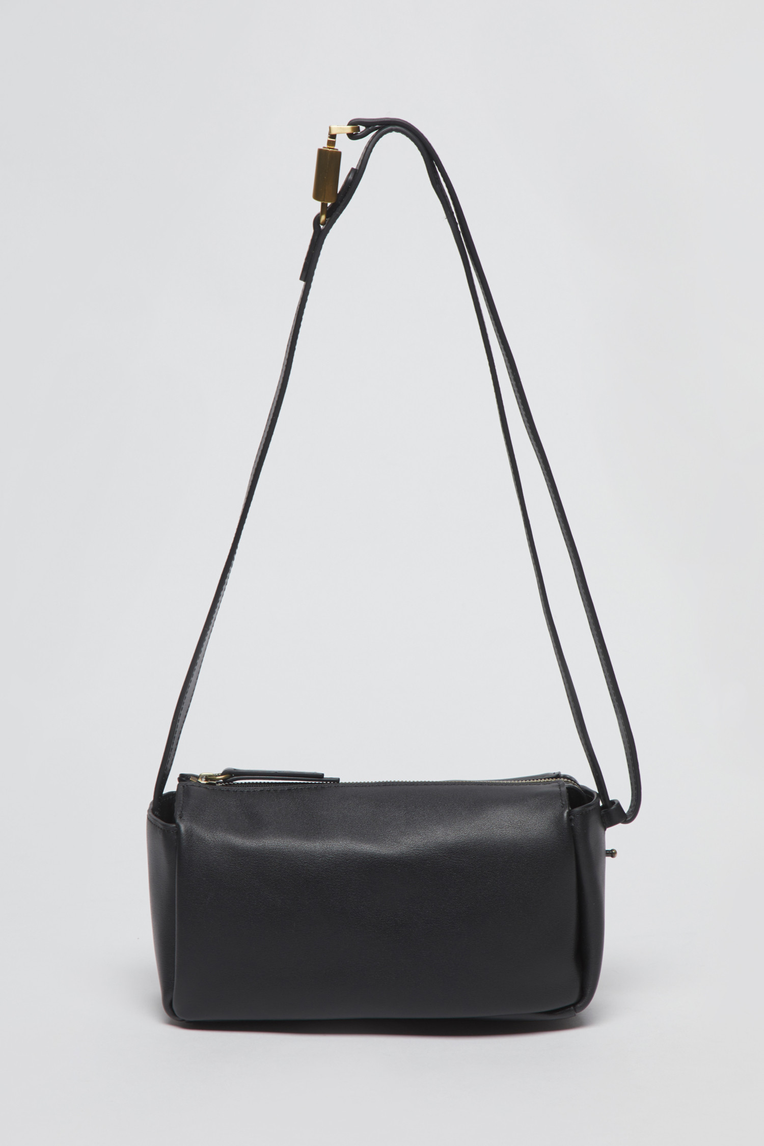 日本未入荷★ARCHIVEPKE★24FW NEW Luv lock toast bag 24AW新作バッグ【Archivepke】Luv Lock toast bag☆レッド