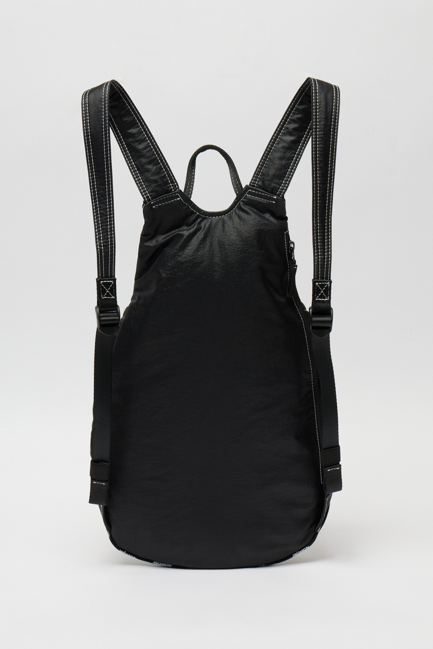 25SS新作スポーティー【Archivepke】Fling move 001 Backpack2色 Fling-mové 001] Backpack(Silver spoon)_Archivépke