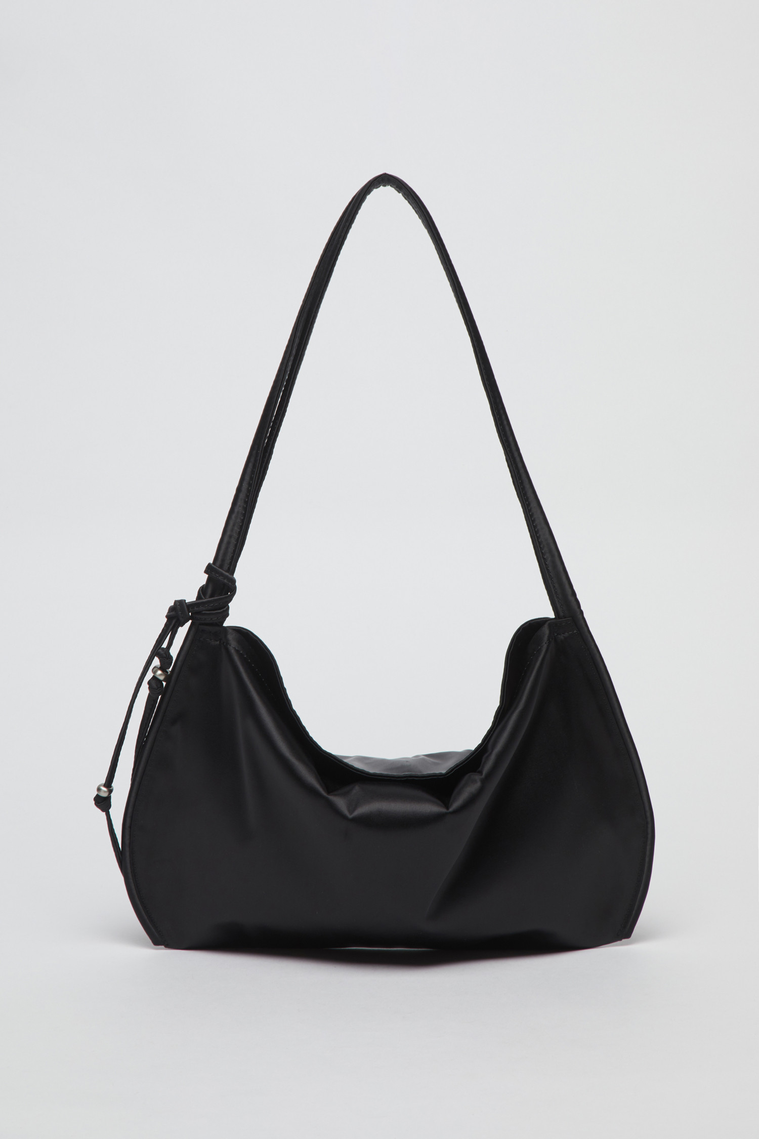 Archivepke x Ribbonbit] Small wave bag(Black)_Archivépke