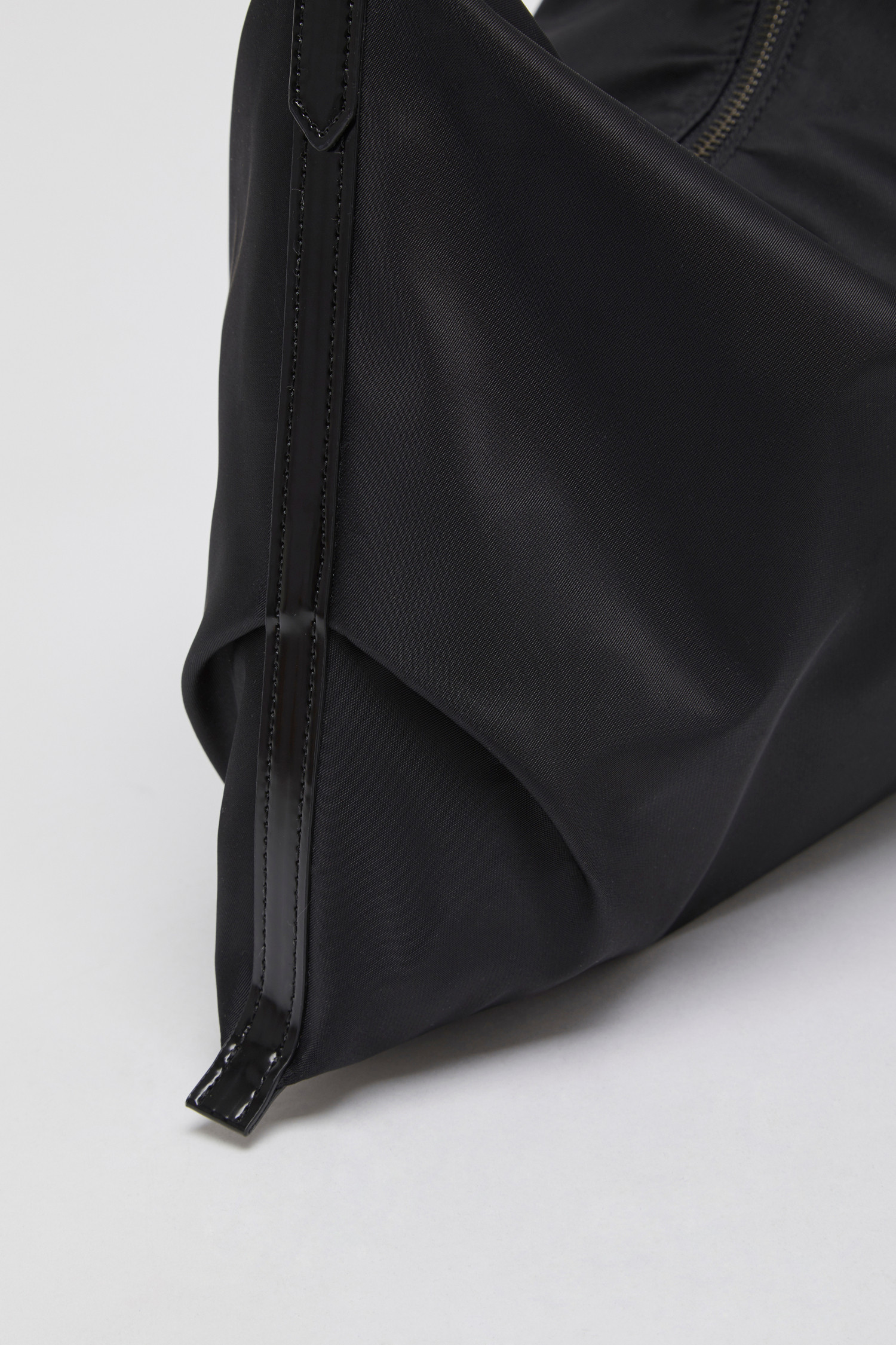 Luv luna bag(Nylon black)_Archivépke