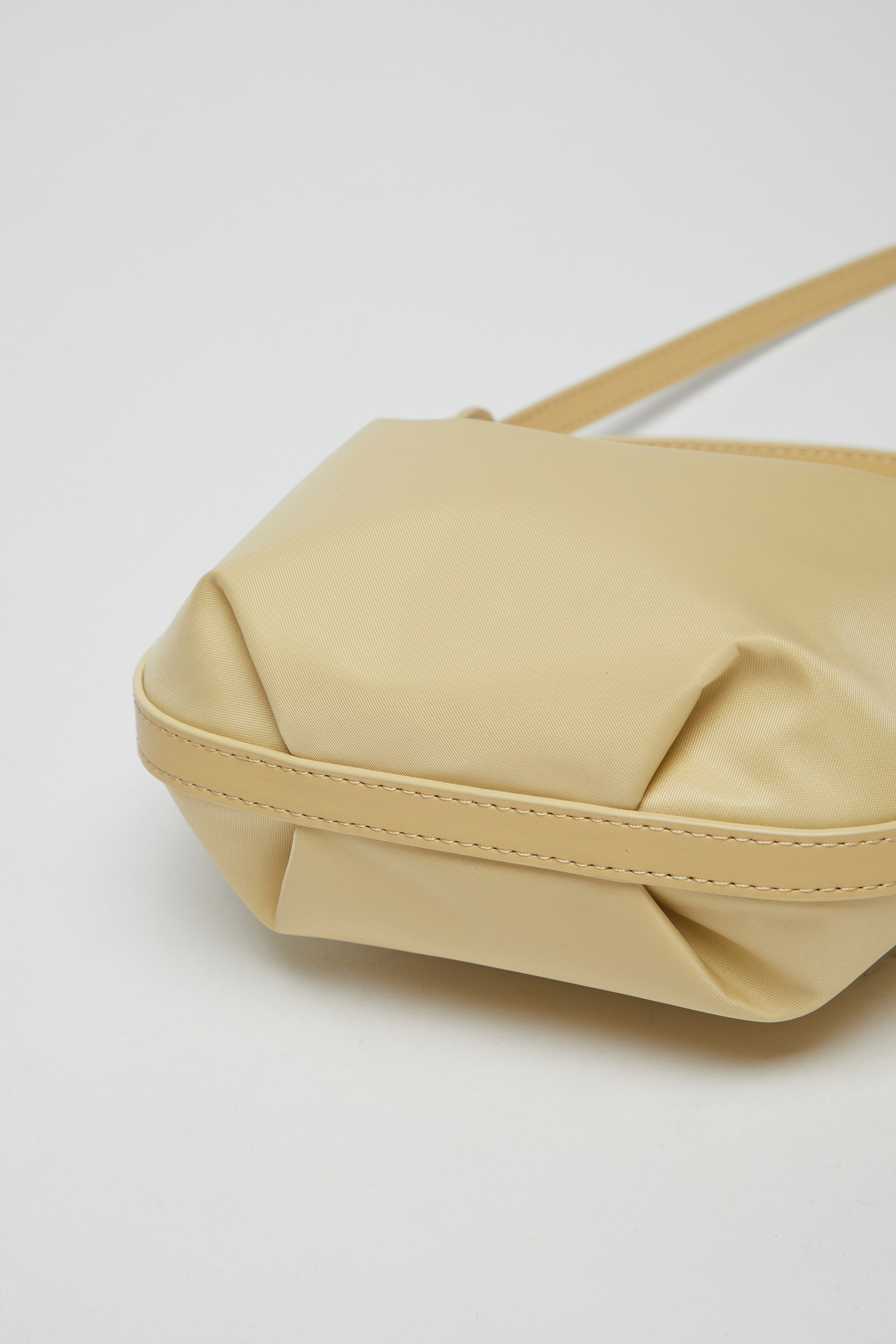EXCLUSIVE] Mini luv moon bag(Nylon butter)_Archivépke Archivépke 