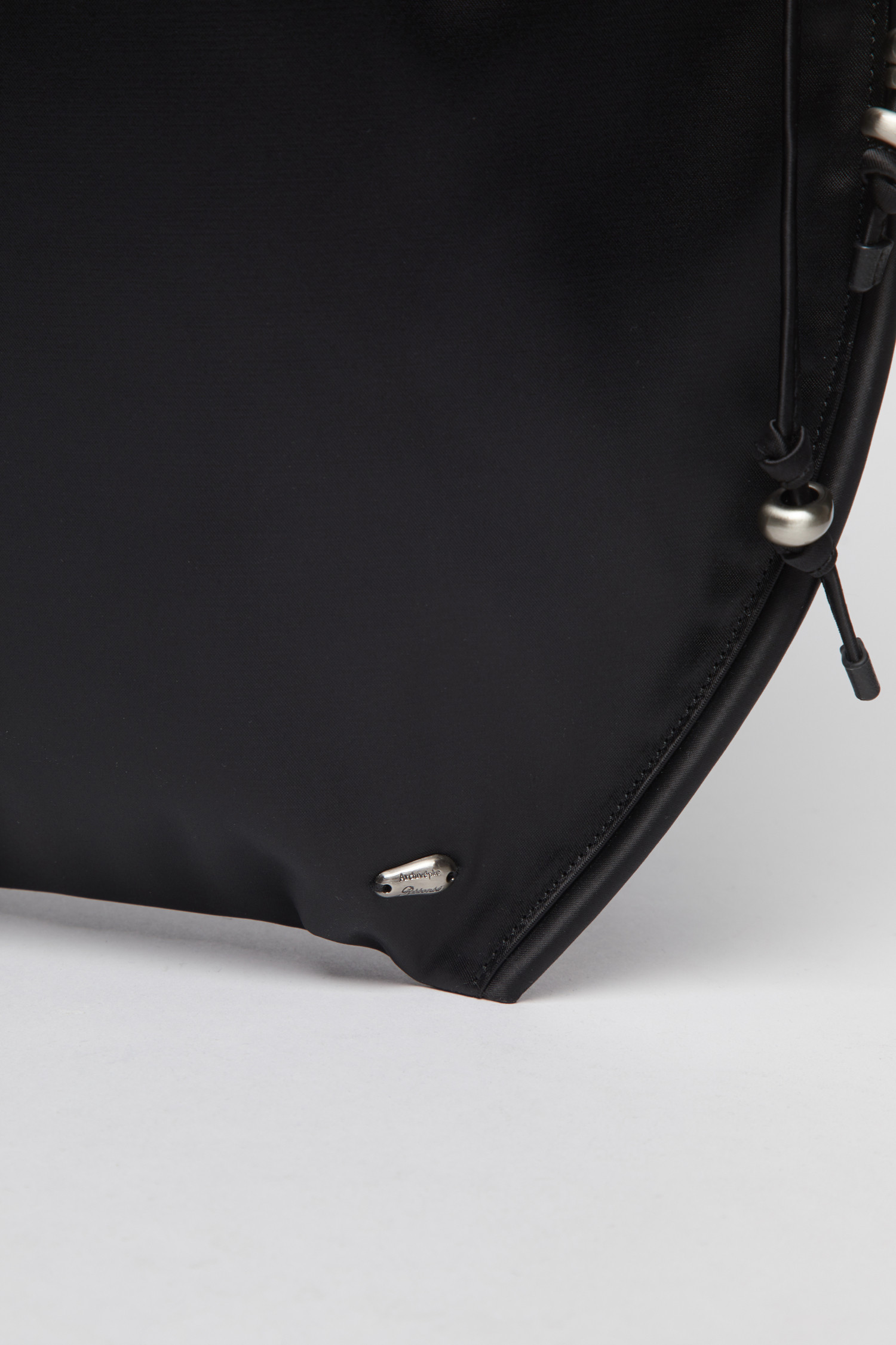Archivépke] [Archivepke x Ribbonbit] Wave bag(Black)