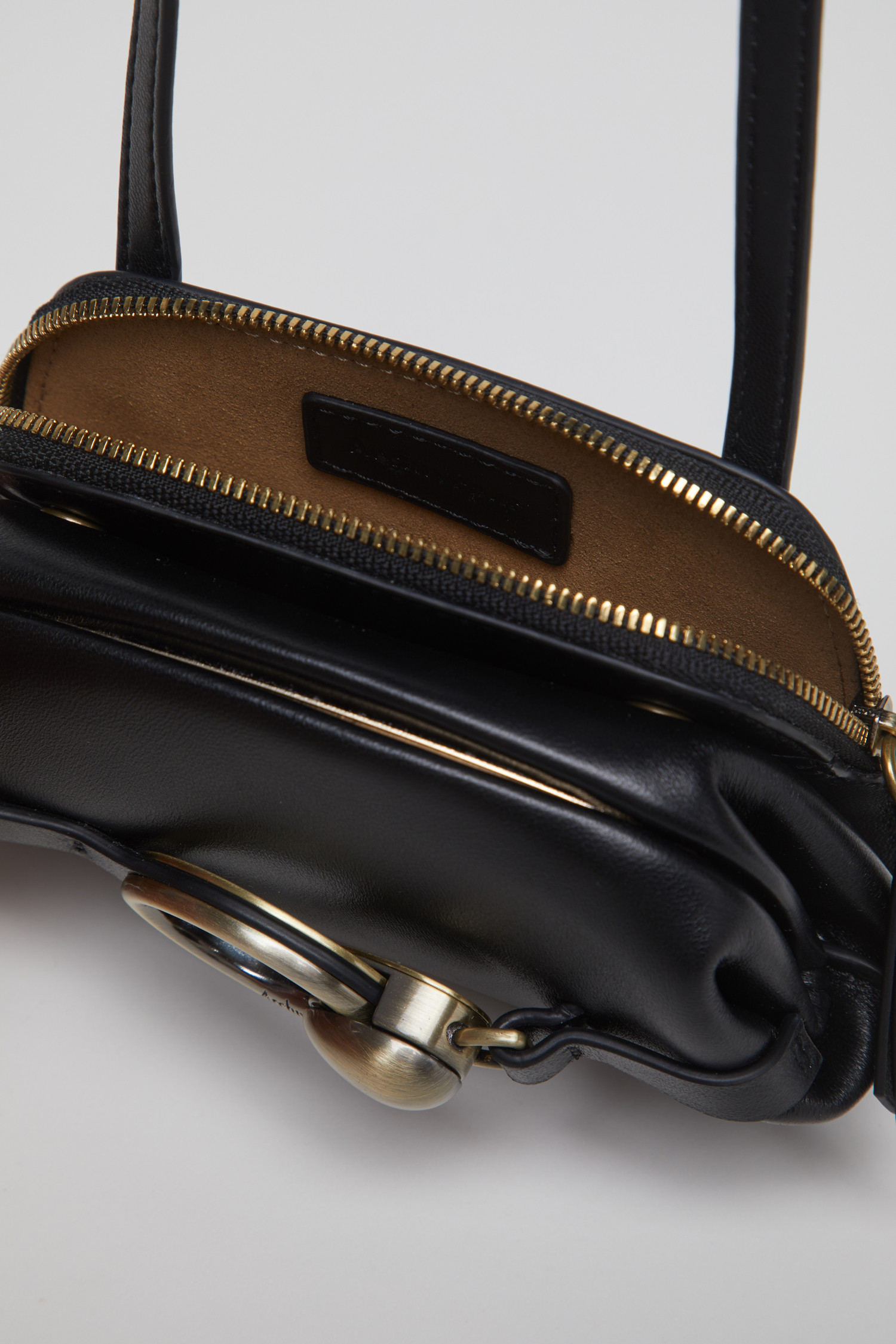 Archivépke] Mini egg doughnut bag(Deep sleep)