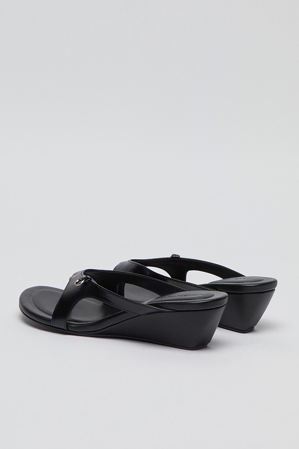 상품 슬라이드 이미지 2