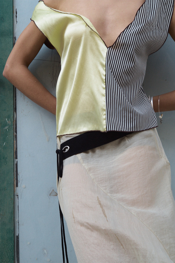 상품 슬라이드 이미지 12