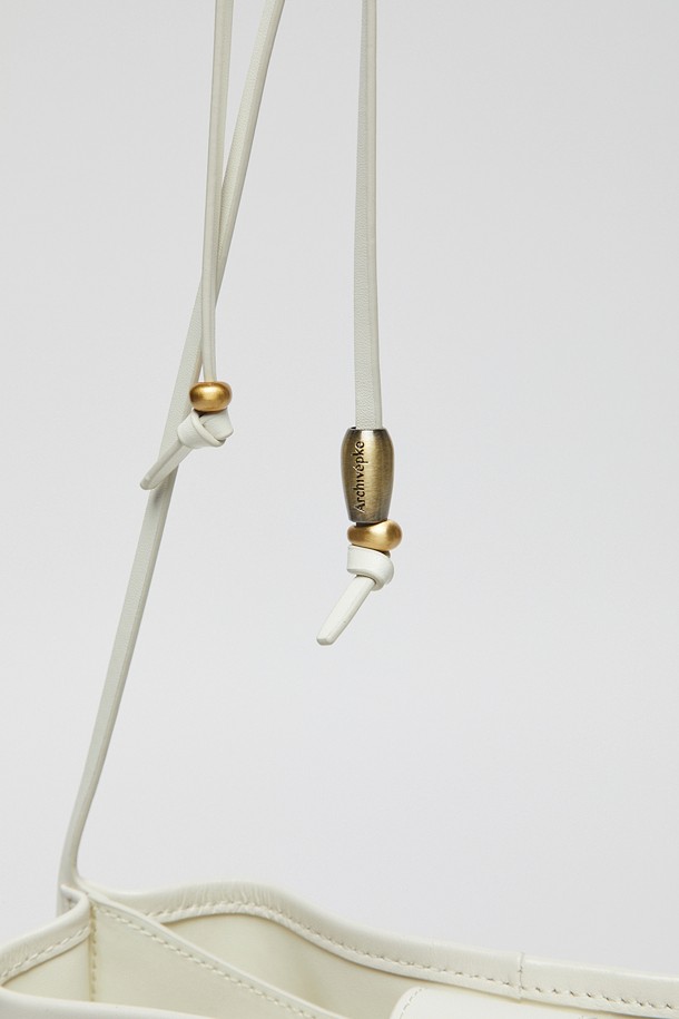 상품 슬라이드 이미지 3